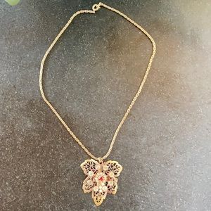 Vintage filagree leaf necklace